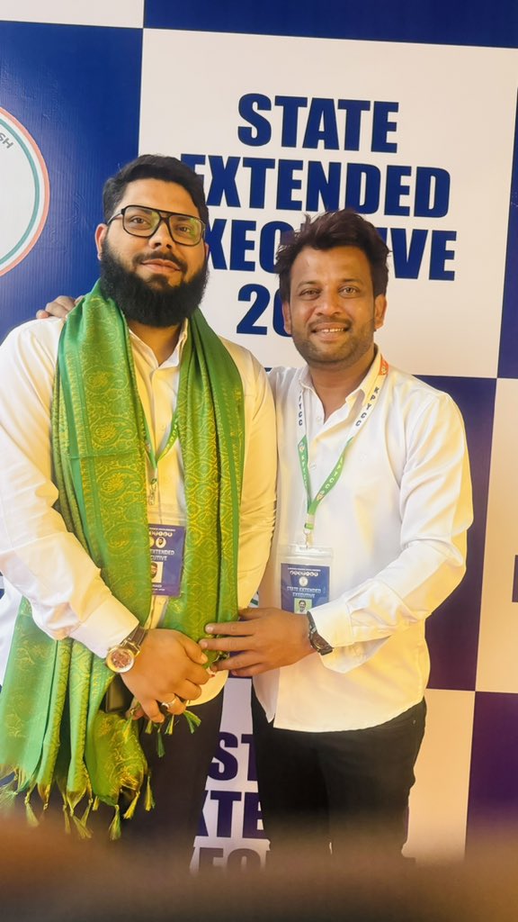 At The State extended executive meeting of karnataka pradesh youth congress along with <a href="/IYCKarnataka/">IYC Karnataka</a> gen sec <a href="/AdvUmerJunaidi/">Umer Junaidi</a>