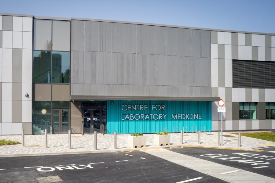 WYAAT_Hospitals's tweet image. Congratulations to @LeedsHospitals who are now live with Clinisys WinPath within their blood transfusion service. 

This forms part of a larger roll-out across #WYAAT which will connect #pathology services to support more efficient clinical working. 🔬 

pathologyinpractice.com/story/43898/le…