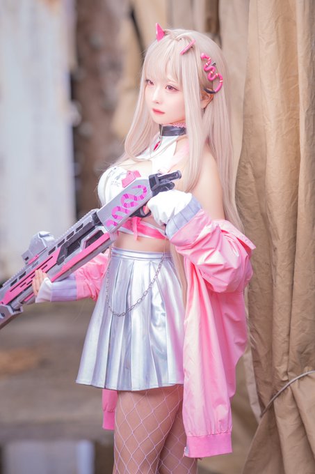 Twitterのコスプレ画像3