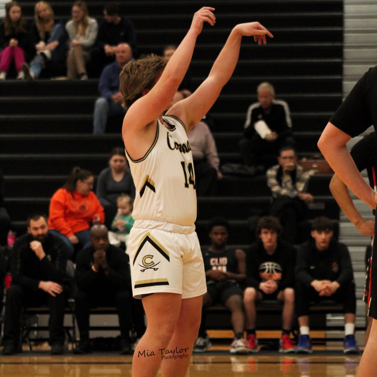 Corunna varsity boys basketball 🏀 in their win over Clio on Friday. <a href="/CorunnaHoops/">Corunna Basketball</a> <a href="/jeffreyfrey_/">Jeffrey Frey</a> <a href="/Isaac_Jacobs2/">Isaac Jacobs</a> <a href="/braylonsocia6/">braylon</a> <a href="/BrevinBoilore/">Brevin Boilore</a> <a href="/LoganVowell6/">Logan Vowell</a> <a href="/cfrose28/">Christian Rose</a> <a href="/Noah_Rose08/">Noah Rose</a> @parker_isham <a href="/dakari_mcgee8/">Dakari McGee</a> 

📸 Mia Taylor Photography