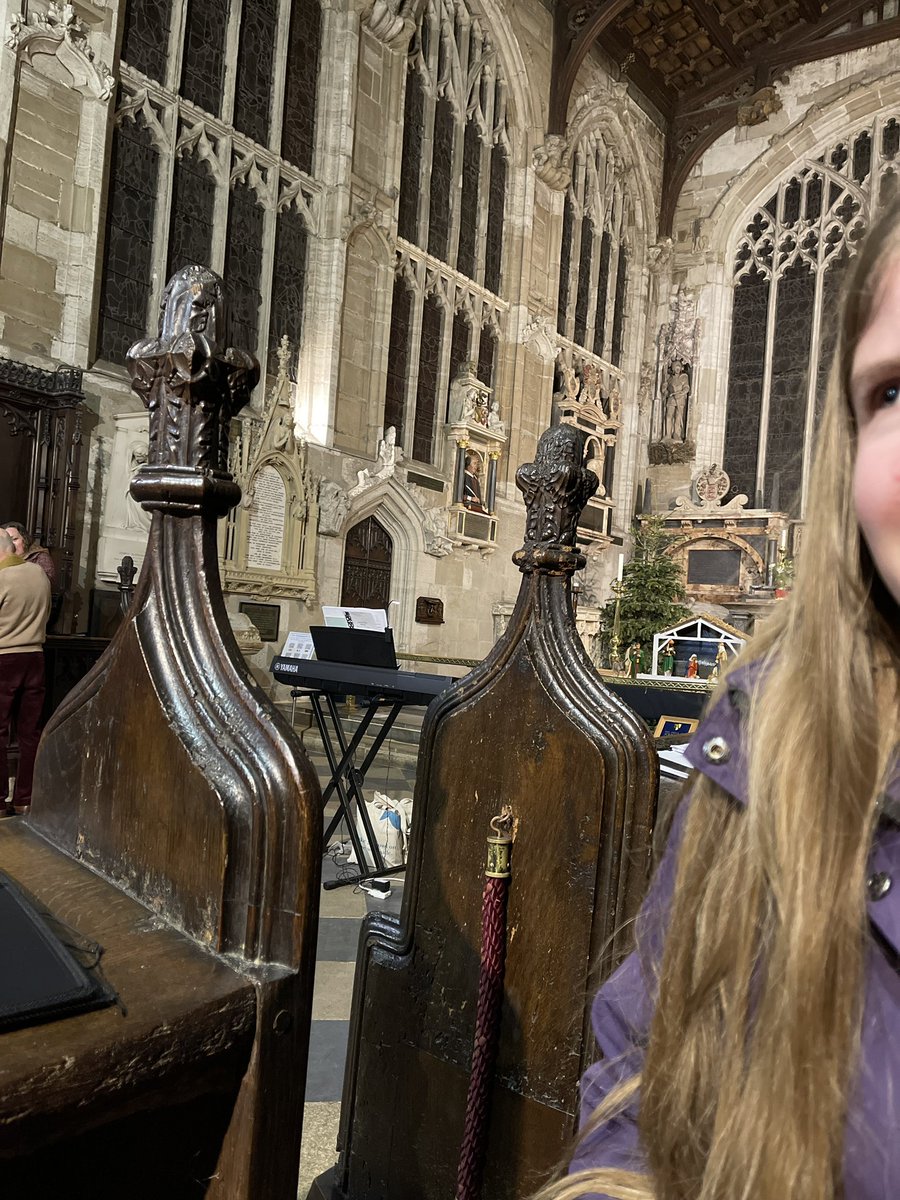 realanthem52's tweet photo. Oh hollibobs with the fam in Devon but I completed and recorded the episode for anthem 7/52 before I left. #dedication #devotion
#choir #cathedralchoir #choirmemes #choralevensong #evensong #Anthem52 #choirmusic #choralmusic #choirsofinstagram https://t.co/WrAujYcPNZ