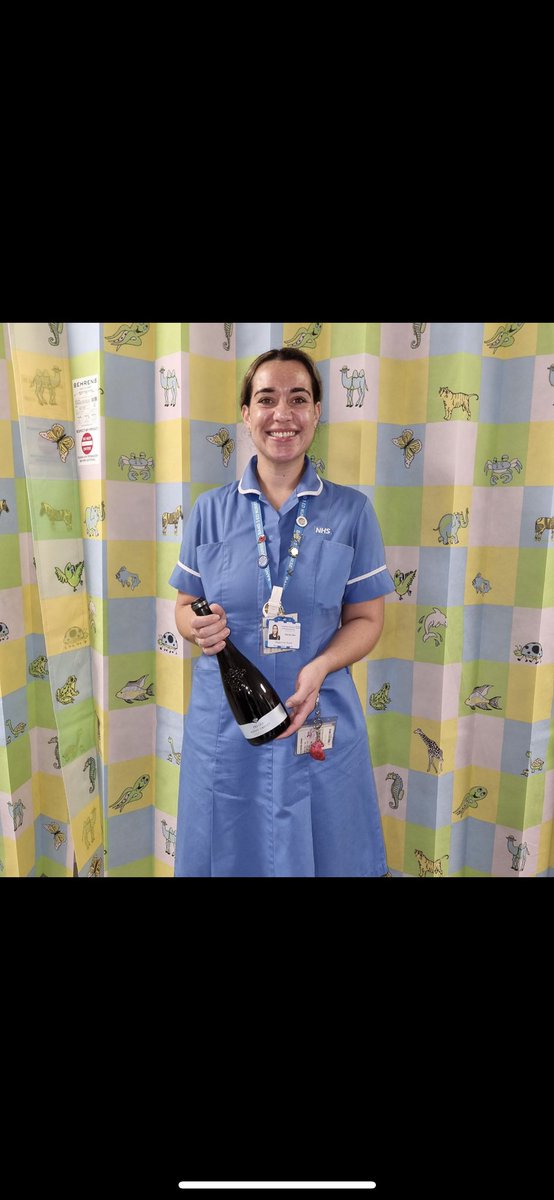 🌟Emergency Department Star of the year🌟 I love that those I work with think so much of me. You’re all amazing 🤩