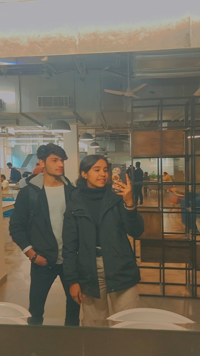 nikitasmcsnes's tweet image. Participated in the regional bootcamp organized by @gdscindiana Energized and equipped to refine our solution for the upcoming challenge! @gdscabesit #SolutionChallenge #Innovation