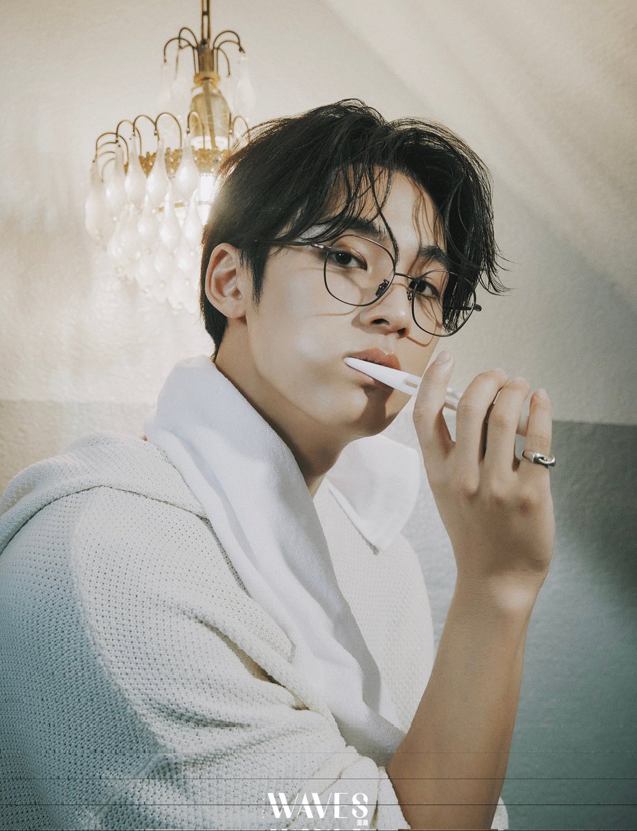 minegyu_'s tweet photo. how can i forget... https://t.co/GAV7jhKJXi
