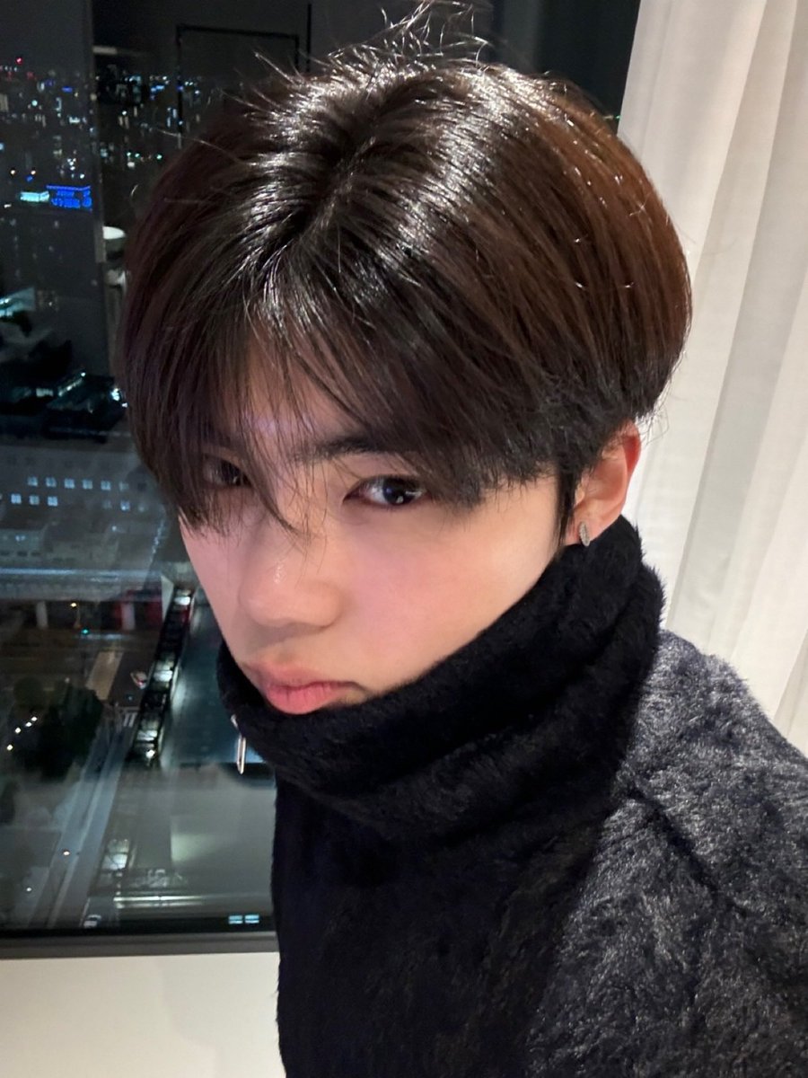 geunwuk's tweet photo. the category is gunwook in japan 🤍 https://t.co/bwVdn8ZYaw