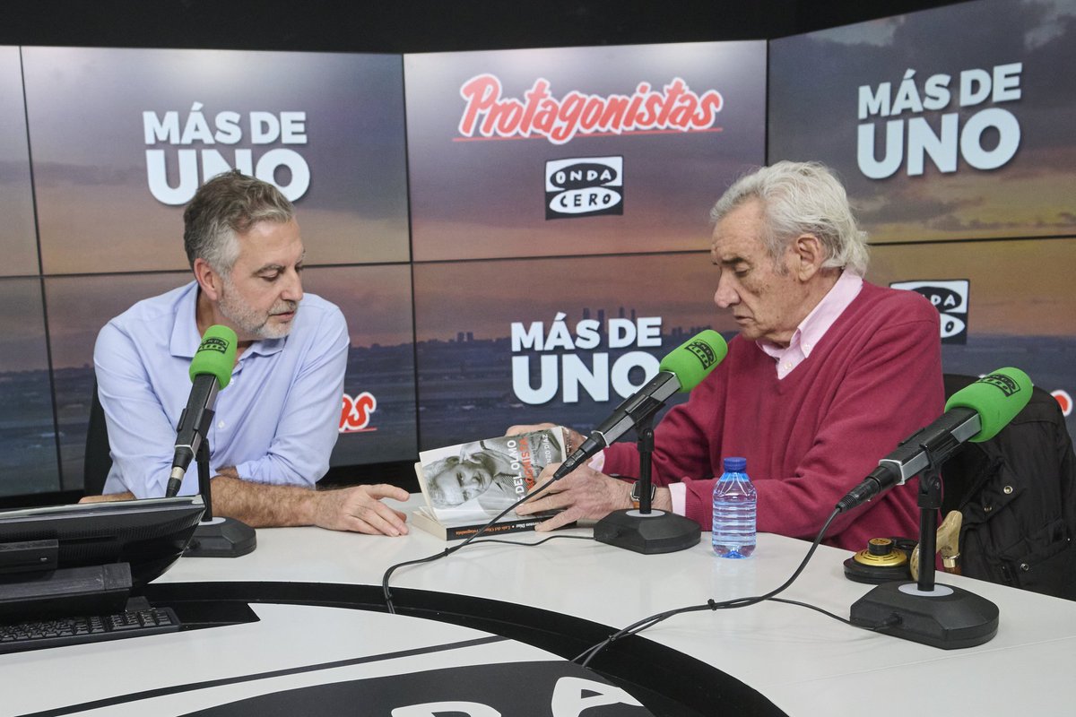 Ha sido emocionante volver a escuchar a dos de los grandes, otra vez juntos, en <a href="/OndaCero_es/">Onda Cero</a>.