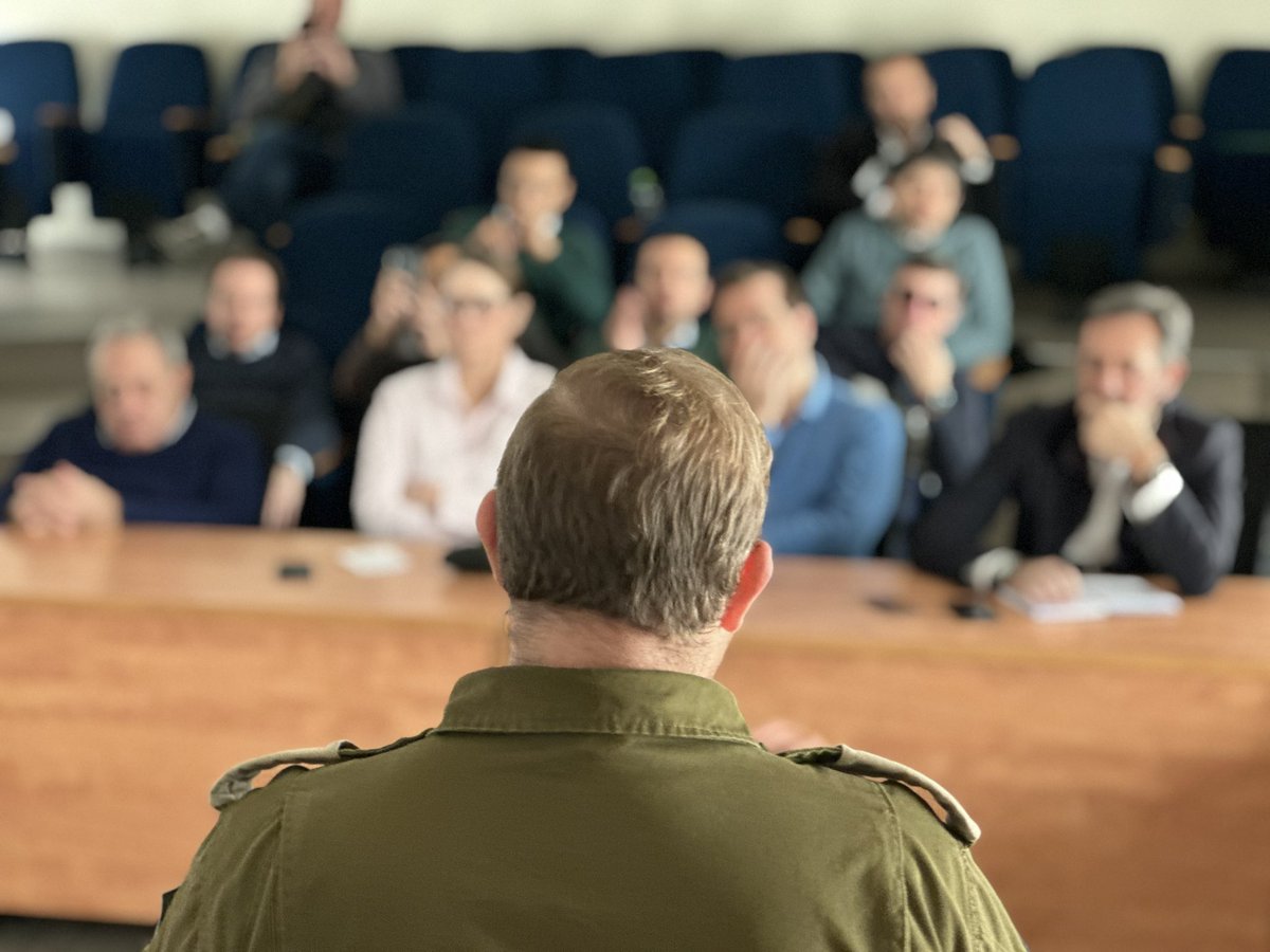 Kicking off ELNET’s 12th Solidarity Mission since October 7
With a security briefing from #IDF officers. 
Up next: visit to the south hit by Hamas terrorists.