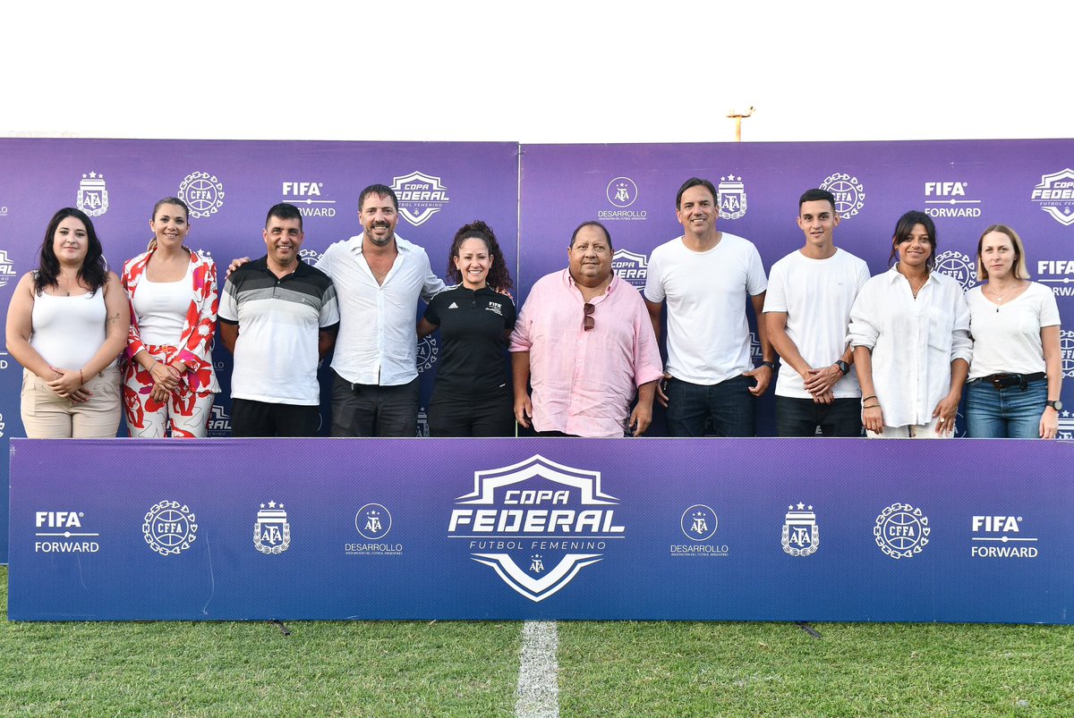 ForwardAmericas's tweet photo. Gran cierre de la edición 2023 de la Copa Federal Femenina, un proyecto que viene siendo apoyado por el programa #Forward desde el año 2021. ¡Felicitaciones @afa! 🇦🇷⚽️

#forwardamericas 
#footballdevelopment https://t.co/S5b5iOdfJJ