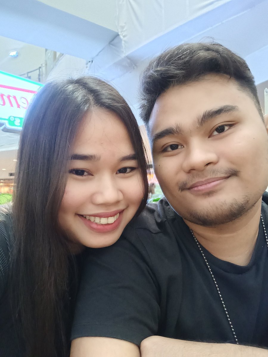 GrafilGabriel's tweet photo. Happy Valentines Day sa Player 2 ko 🎮 ❤️ 

I would spend 9 lives with you 😺 https://t.co/4nC2mLJwoP