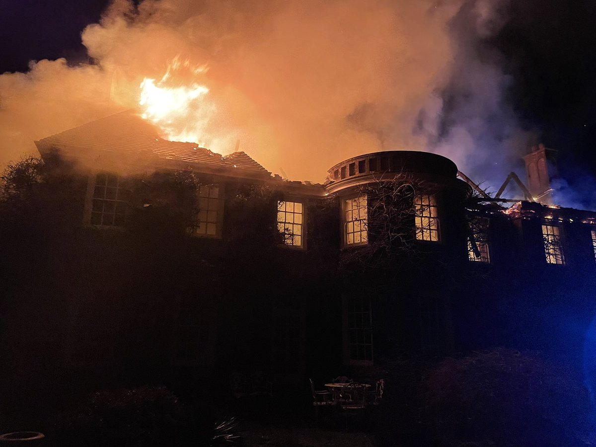 Carl Halewood (@carlos_hs031) on Twitter photo My thanks to all <a href="/HantsIOW_fire/">Hampshire & Isle of Wight Fire & Rescue Service</a> crews that worked incredibly hard throughout the night, command teams, <a href="/hiwfrs_control/">Hampshire & Isle of Wight Fire Control</a> <a href="/HantsPolRoads/">Hampshire Roads Policing Unit</a> <a href="/SCAS999/">South Central Ambulance Service</a> <a href="/BritishRedCross/">British Red Cross π§‘</a> supporting this challenging incident led by <a href="/jasavery/">Jason Avery</a> πππ My thanks to all <a href="/HantsIOW_fire/">Hampshire & Isle of Wight Fire & Rescue Service</a> crews that worked incredibly hard throughout the night, command teams, <a href="/hiwfrs_control/">Hampshire & Isle of Wight Fire Control</a> <a href="/HantsPolRoads/">Hampshire Roads Policing Unit</a> <a href="/SCAS999/">South Central Ambulance Service</a> <a href="/BritishRedCross/">British Red Cross π§‘</a> supporting this challenging incident led by <a href="/jasavery/">Jason Avery</a> πππ