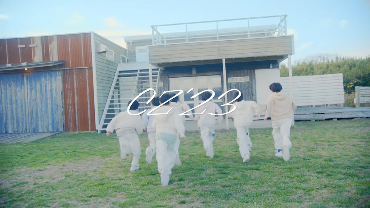 ebi_dan's tweet photo. ✨【全員小学生】 CZ'23 「Push&amp;Pull」 MusicVideo 公開中🤜🫴💕

https://t.co/8oryrneT1Q

#CZ23 #PushaudPull #EBiDANTOKYO #EBiDANNEXT  #EBiDAN #エビネク https://t.co/yMU95MoPmj