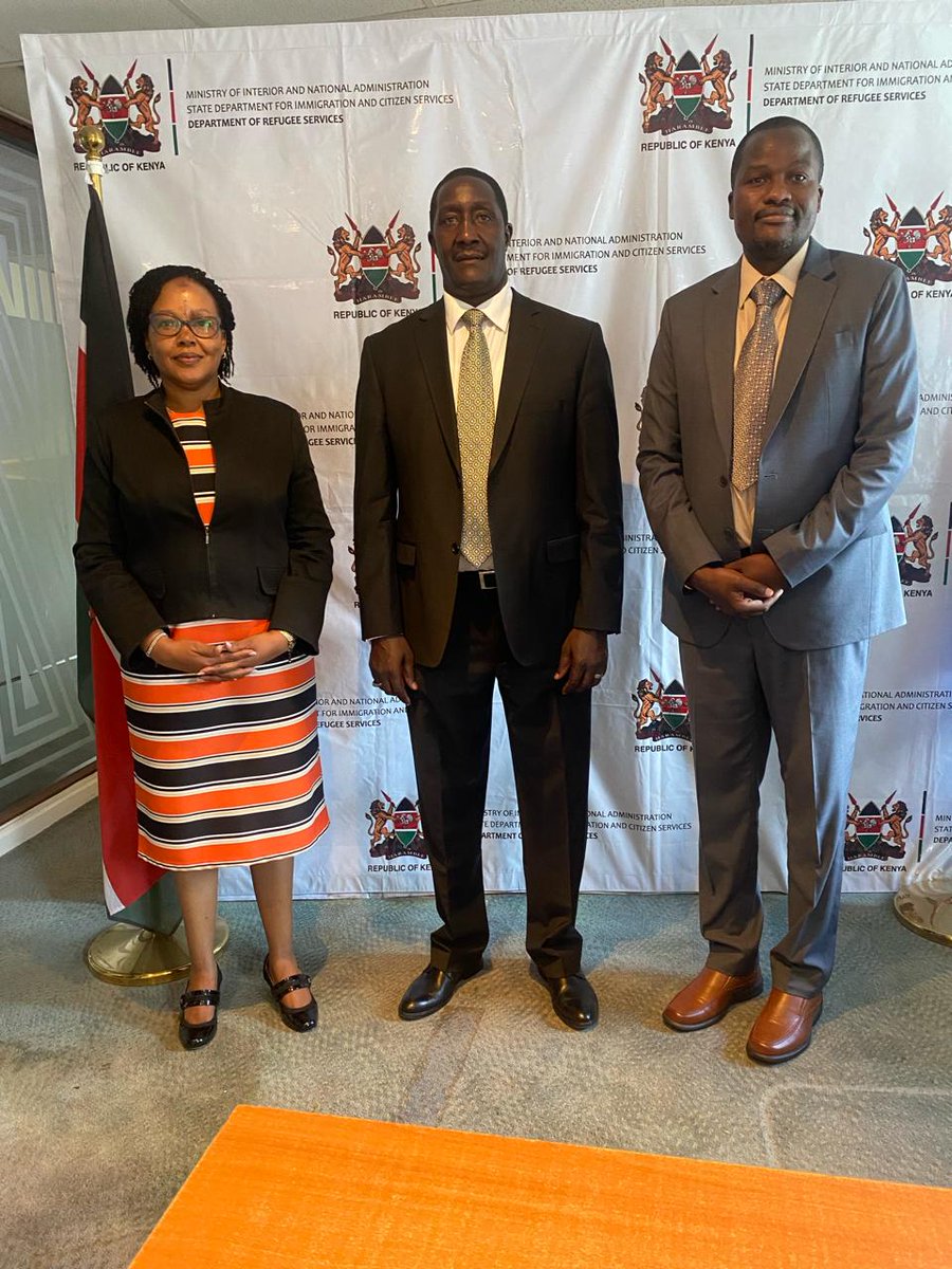 The new ED of @RCKKenya, Barley Colly Jaji (R), paid a courtesy call to the CRA Mr. @burugu_j (middle) at his office. The new ED sought to acquaint himself with DRS and its operations. They also discussed areas of partnership, esp on support to the incoming RAC. #ShirikaPlan