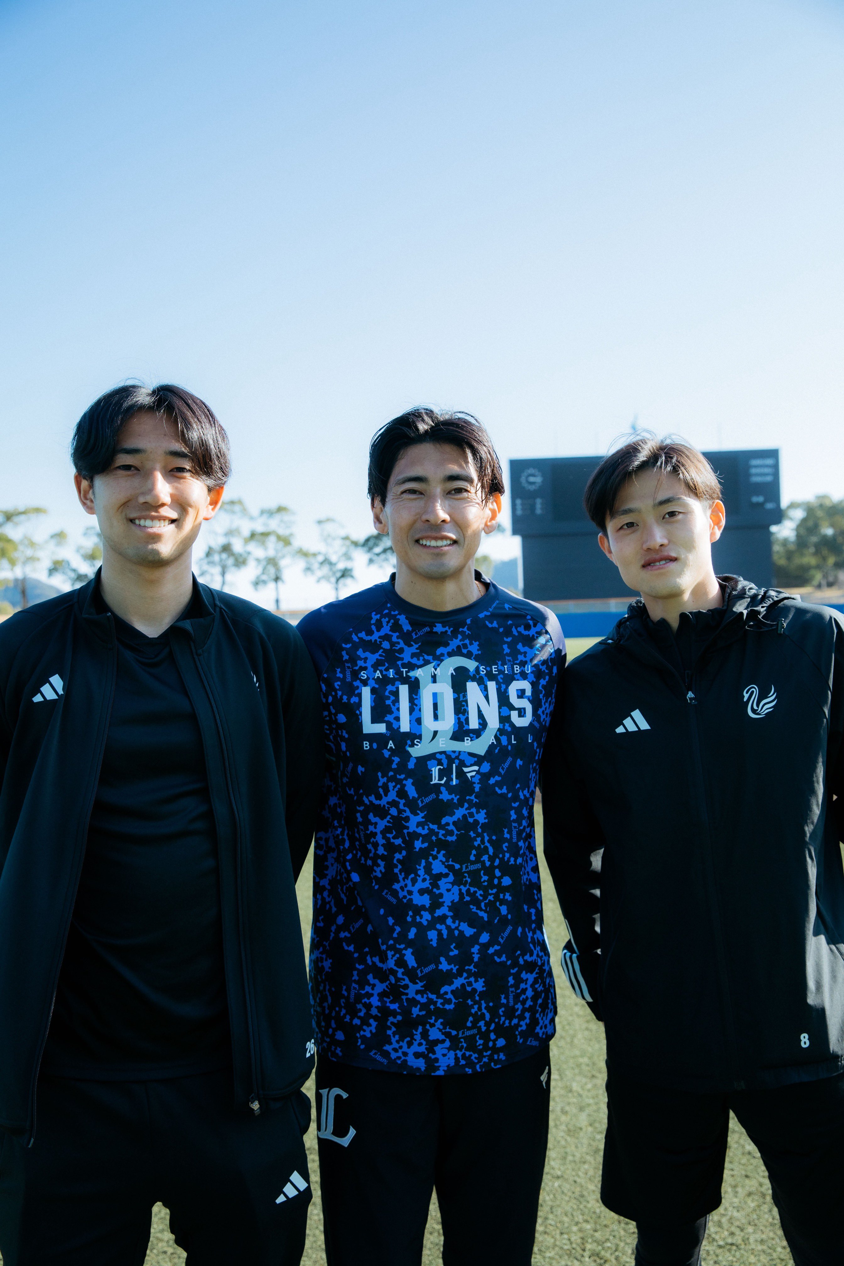adidas - アルビレックス新潟　2021ユニフォーム　遠藤凌 アルビレックス新潟 | 真夏の選手私服シリーズ‼ まだまだ夏は
