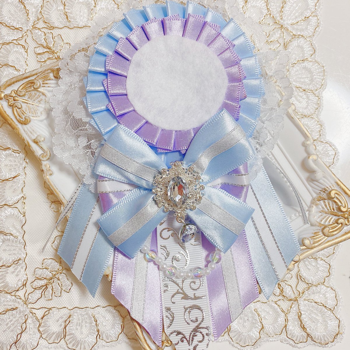 Gemini_light_'s tweet photo. 【ロゼット/オーダー】

あんス���/紫之創
イメージ作品

オーダー頂きありがとうございました！
#ハンドメイド好きさんと繋がりたい 
#ハンドメイド 
#痛バ #痛ロゼット #ロゼット #痛バッグ 
#ヲタ活  #あんスタ好きさんと繋がりたい #あんスタ夢女子と繋がりたい #あんスタ #紫之創 https://t.co/XLm2QD2mz2