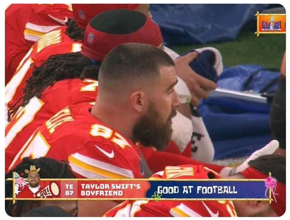 asternathan01's tweet photo. Taylor Fangurlzz in India be knowing more about American Football than Cricket now, don't they ? 
No wonder they Flip sides so instantly! https://t.co/UJ7u9Q7PXW