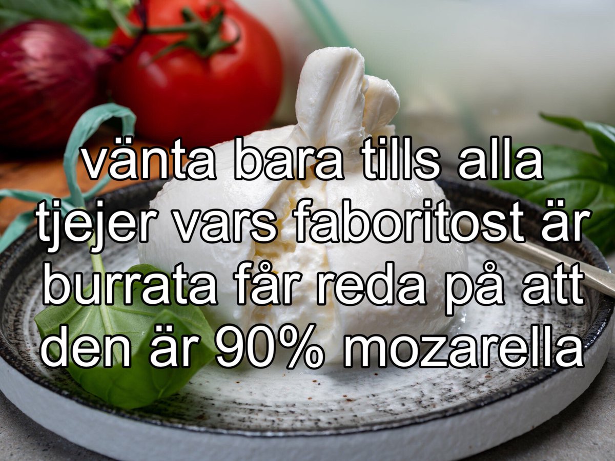 ”det är två helt olika saker” 🤓🤓 det är literslly mozarella &amp; grädde. mest basic grejen som finns i hela världen