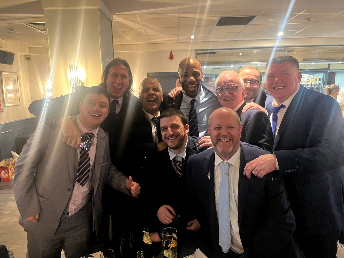 neil0636's tweet photo. Thornton Suite on Saturday again Ayr United....what a day 🇬🇧 https://t.co/mNPf4rXVqZ