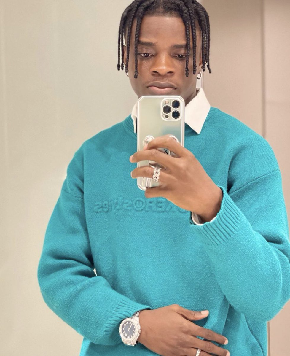 useringhostmode's tweet photo. 2y/old mirror jpegs https://t.co/UIhGvrBre1