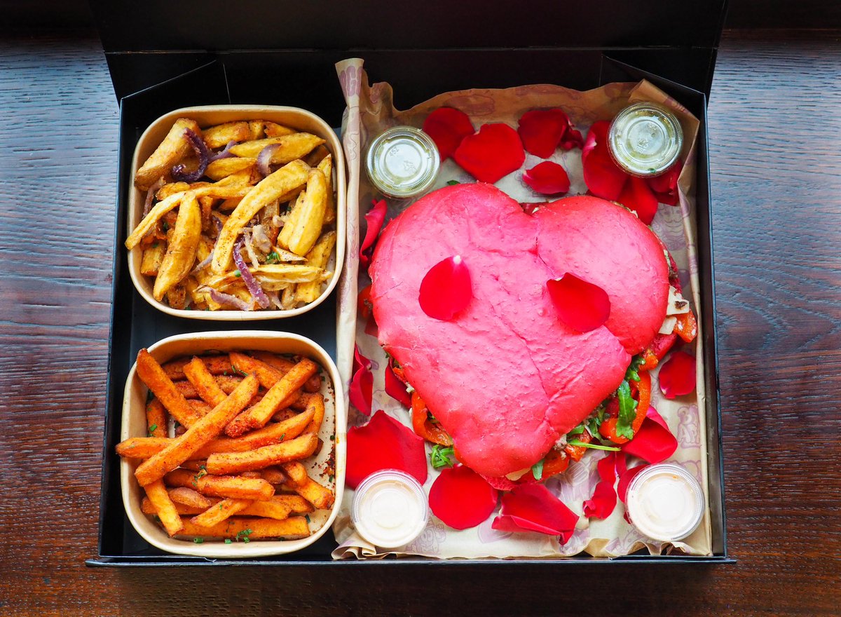 Valouzz 👁‍🗨 tweet media