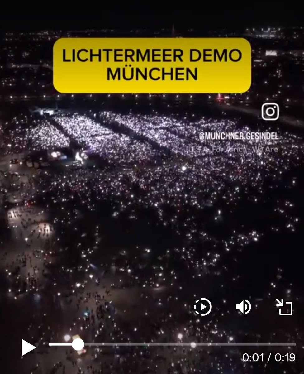 mortalhope1's tweet photo. Lichterdom in #Muenchen 2024 vs. Lichtdom in Nürnberg 1936. #M1102 https://t.co/NOtDtyS72s
