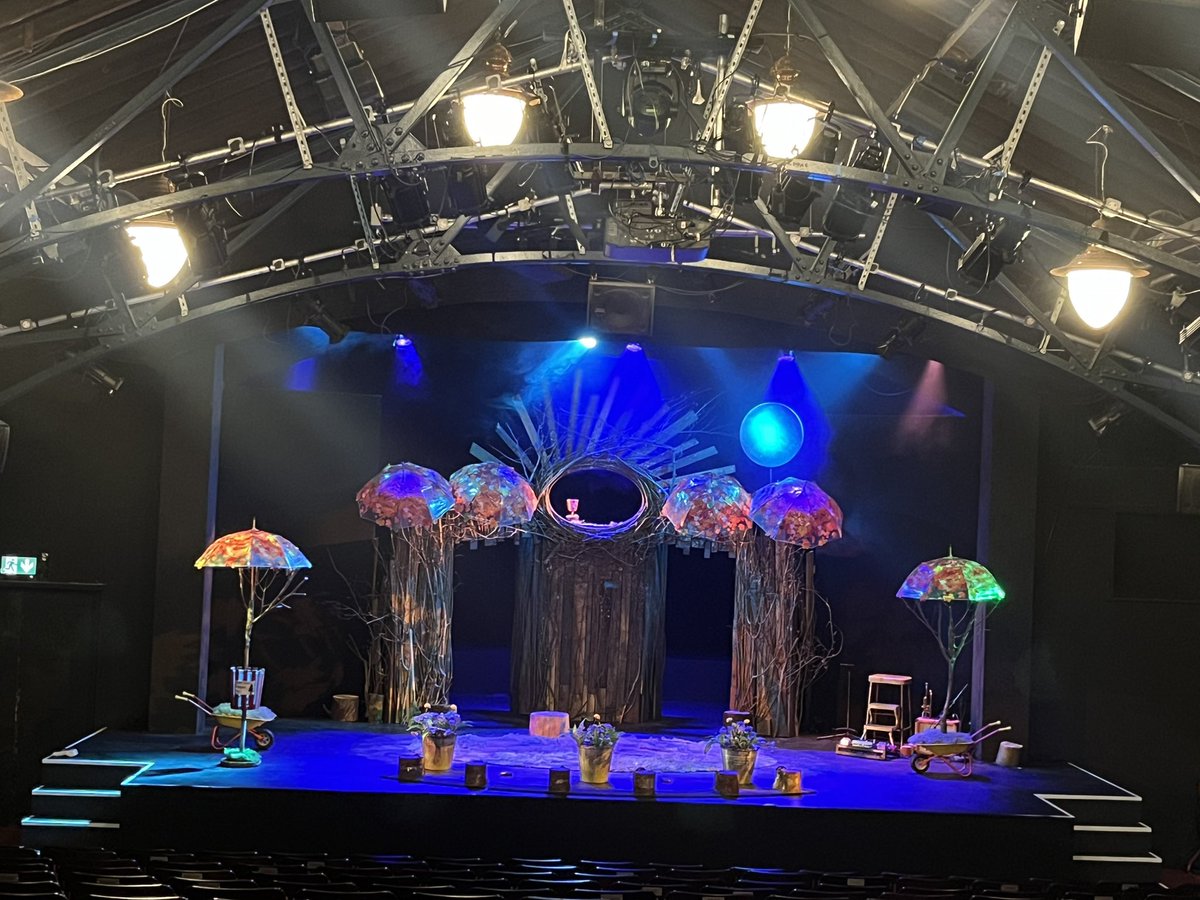 jlalljee's tweet image. Had a lovely time @polkatheatre with @theatriolo for #tidy #lightingdesigner