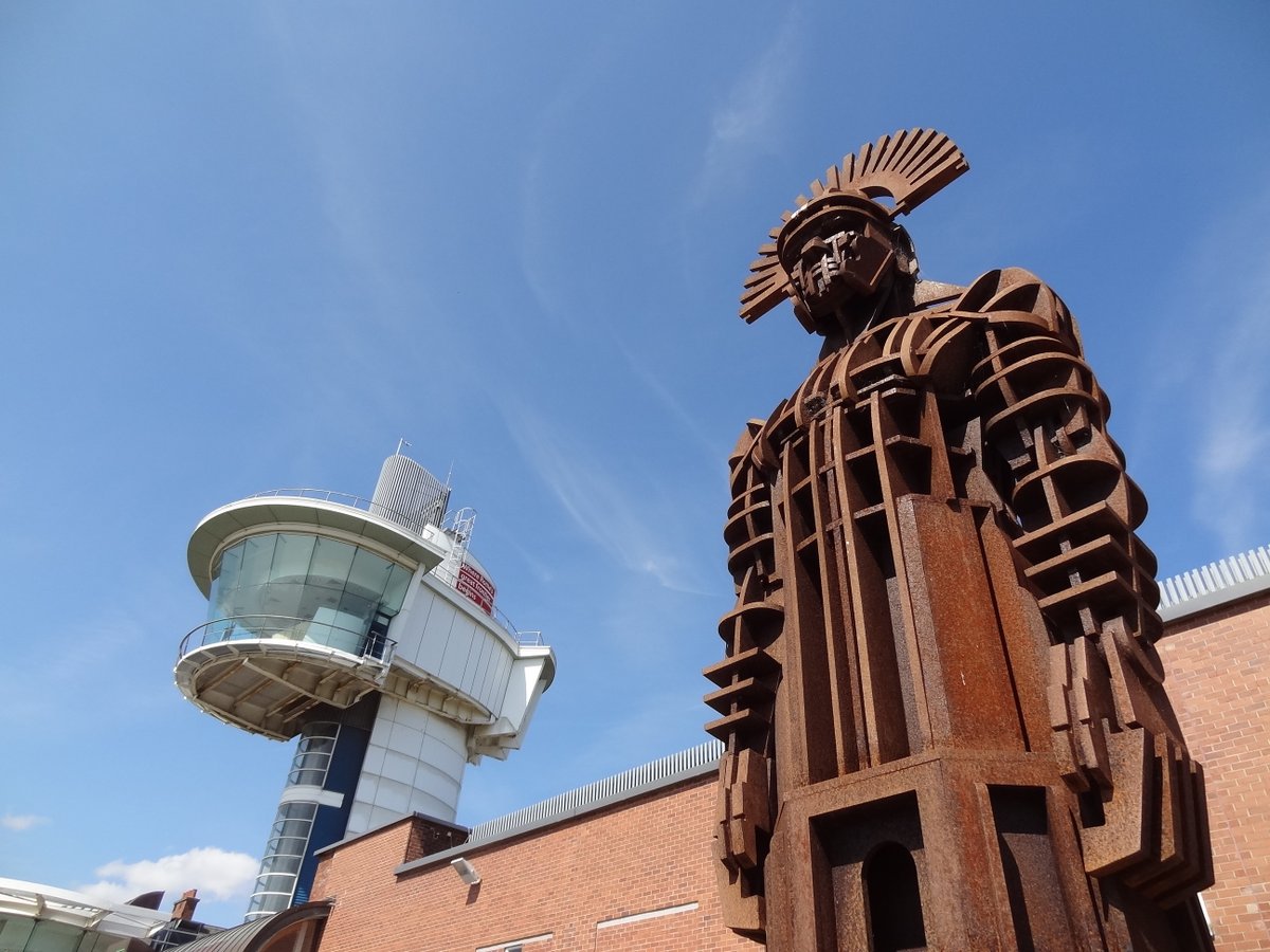 Our museum and fort are open today, but the third floor remains closed so we're offering reduced admission to adults. Children and young people aged under 22 years, and NE28 residents go free. @NTCouncilTeam #Wallsend #HadriansWall