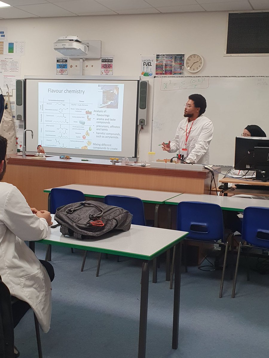 NatBiotech's tweet photo. Last week we were @qmcollege doing our enzyme-based milk mix up practical and talking about food and nutritional sciences. Lots of questions and engagement from the students, so a very worthwhile visit. #foodscience #nutrition #UniofReading https://t.co/5mB04dVC1X