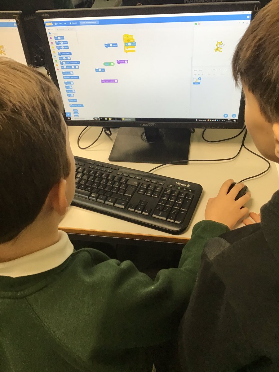 WoodlandsComputing tweet media