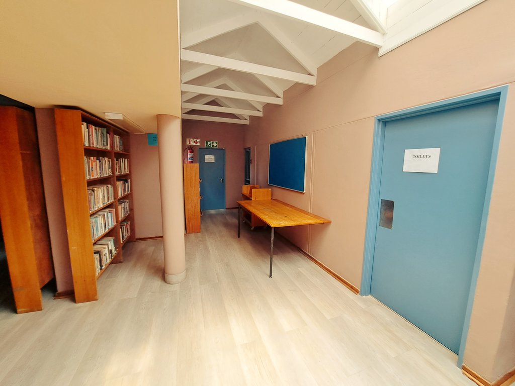 CityofJoburgZA's tweet photo. @LubaMagwentshu @Eunice_Mgcina More snaps from the facility. #JoburgLibraries | #JoburgServices | #CoJEvents ^LM https://t.co/9ttUqj5KRG