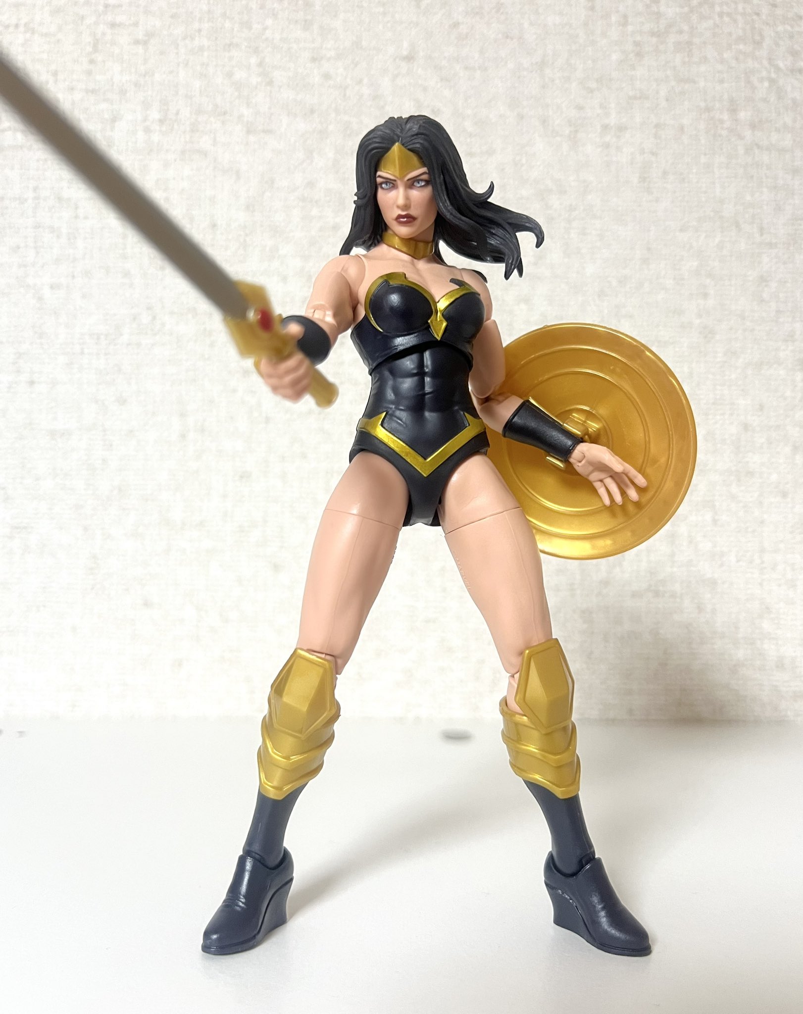マーベルレジェンド パワープリンセス トイビズ ハズブロ