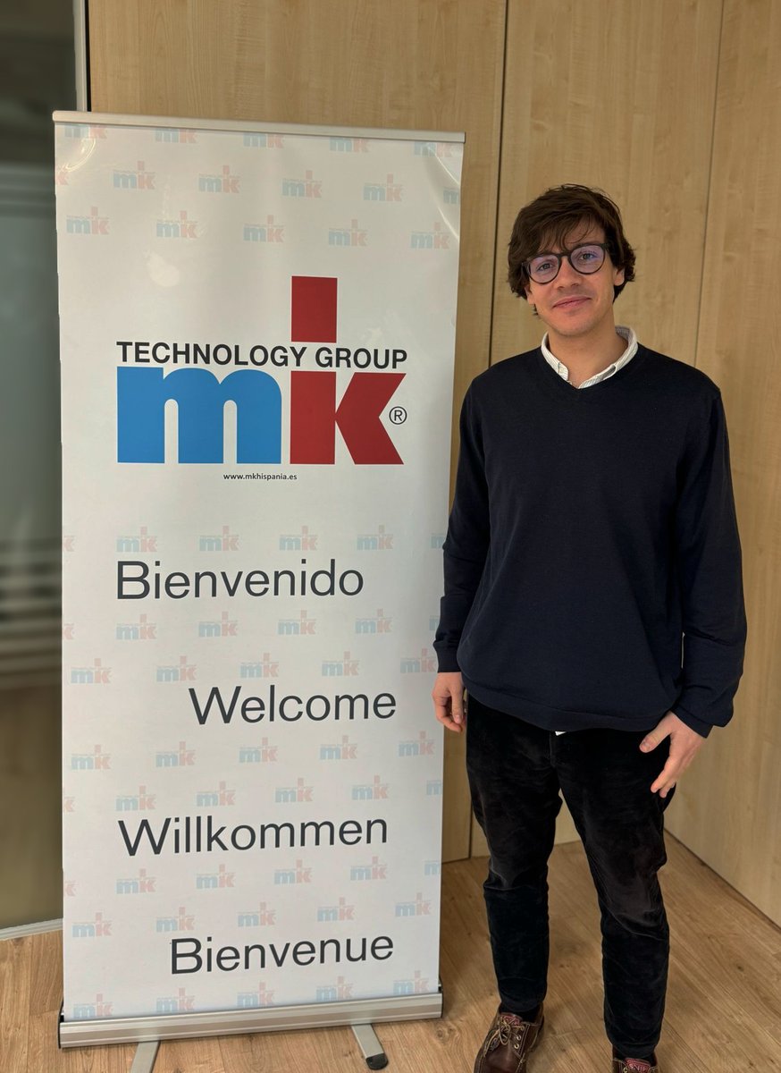 mkHispania's tweet photo. 🔹¡Saludad a Ángel López Gravalos!🔹 
Estudiante de último año de ingeniería industrial que realizará su TFG y prácticas con nosotros. En #mkHispania apostamos por la formación de calidad para un futuro prometedor. https://t.co/YZKOvsleAh