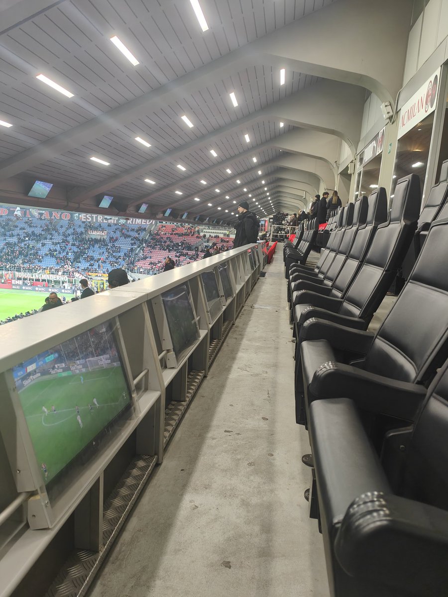 AC Milan-Napoli an other Amazing event with a great win. Thanks again 😍 <a href="/SociosItalia/">Socios.com Italia</a> <a href="/socios/">Socios.com</a> #bemorethanafan