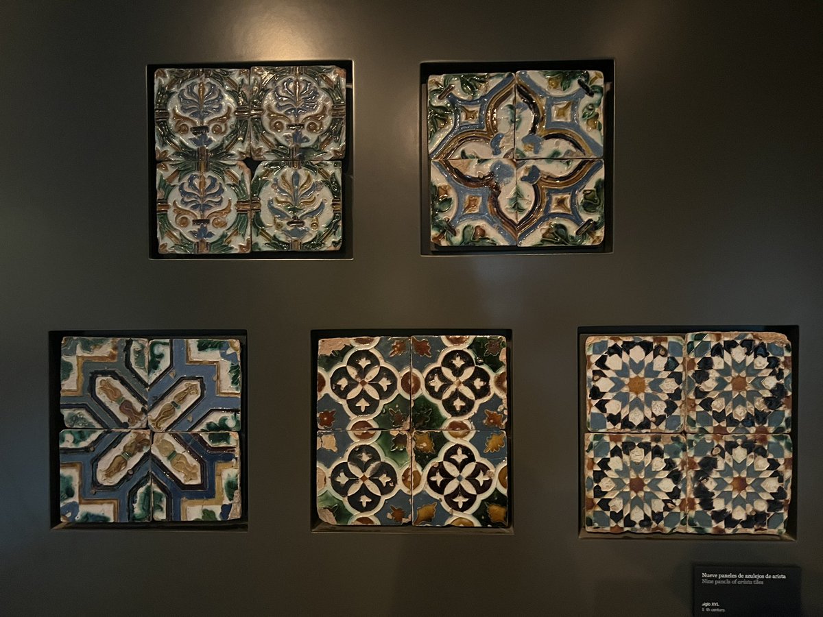 Very much thinking of <a href="/c0mplexnumber/">Clarissa Grandi</a> today at the Real Alcazar in Seville 😍