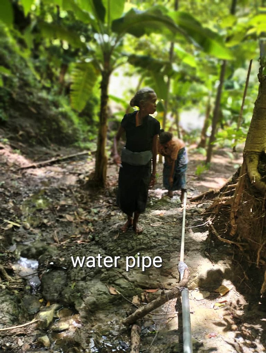 umy_xmns's tweet photo. Productive field visit to Oé-cusse, an enclave of 🇹🇱, by UNDP #CIReP engineers to assess community infrastructures to be renovated this year &amp; needs of vulnerable groups in the target areas. Improving access to clean #water is priority issue to safeguard basic lives. #SDG6 https://t.co/6eMOZ8Gllv