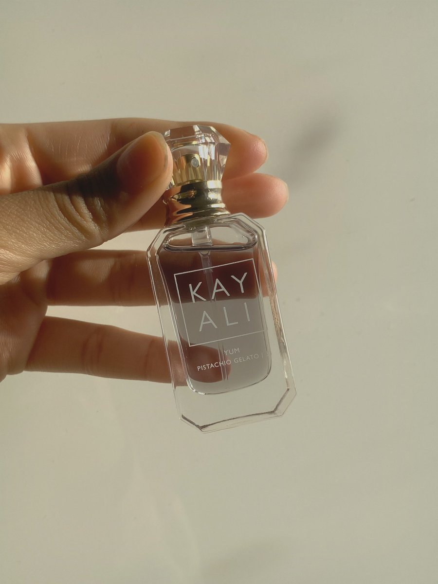glambysammo's tweet photo. Buy beauty products without feeling guilty, Kayali is truly one of The best Brands I have EVER tried @MonaKattan 🩷💪🏼🤍

https://t.co/zhdqp1Xge2 https://t.co/PXdaAepFS7