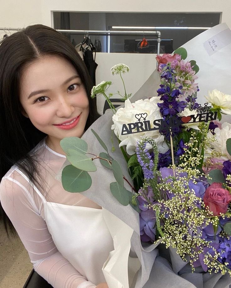 َ (@yerlmiese) on Twitter photo 