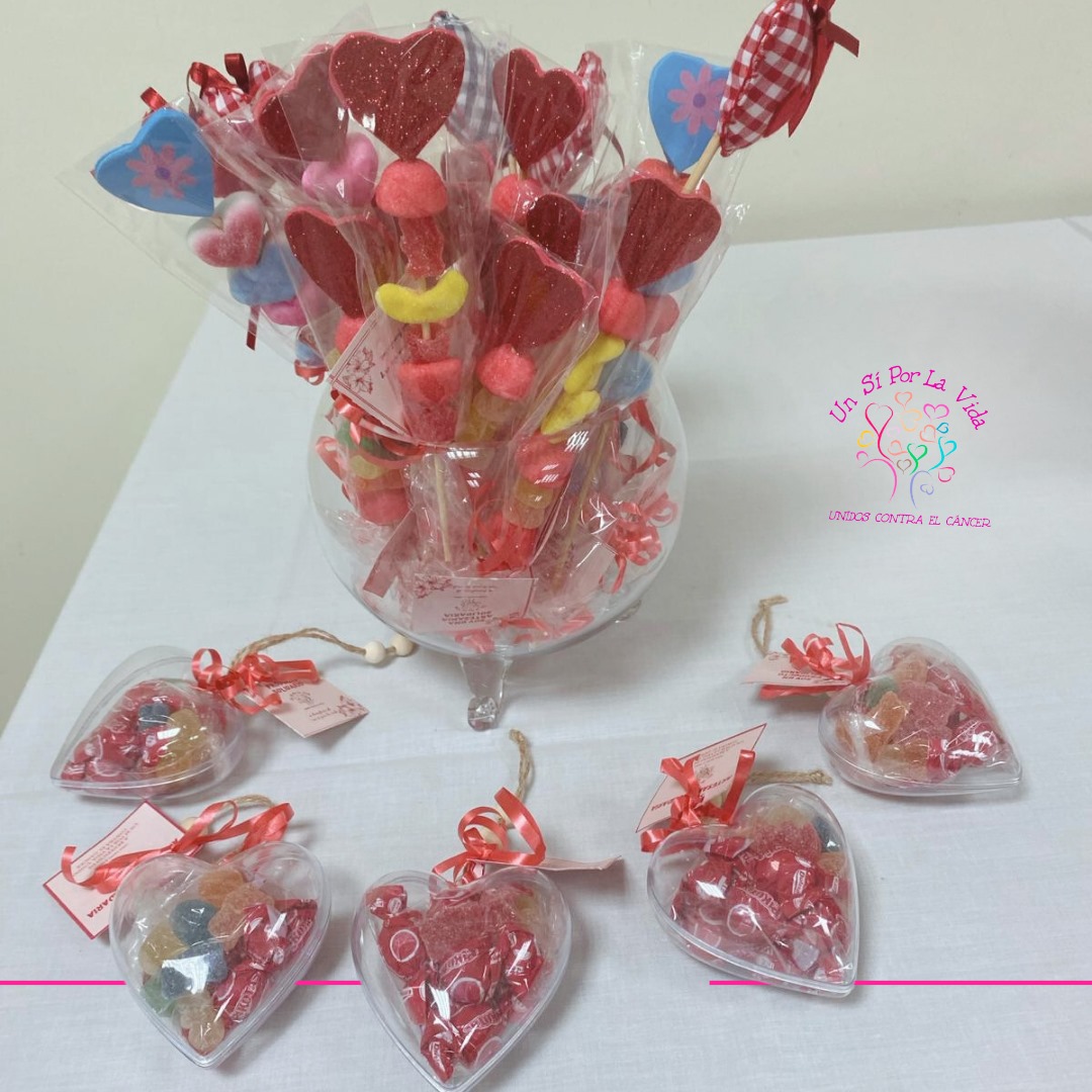 SiporlaVida's tweet photo. El amor y la solidaridad son energías renovables, así que no tengas miedo de regalarlas…
Y el amor hacia ti ha hecho que preparemos estos regalos ideales para tu persona especial.
Pásate por nuestra sede y llévate el tuyo. https://t.co/7uhCa7Shi7