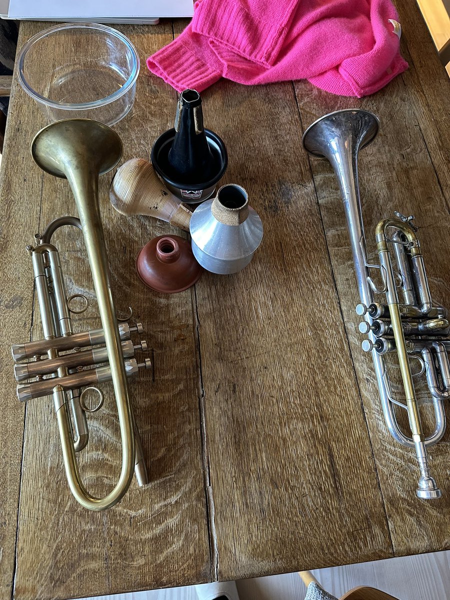 Yes that is a pyrex salad bowl that I’m currently using as a ‘hat’ mute for Marsalis’ new Trumpet Concerto … to be upgraded soon (although…)