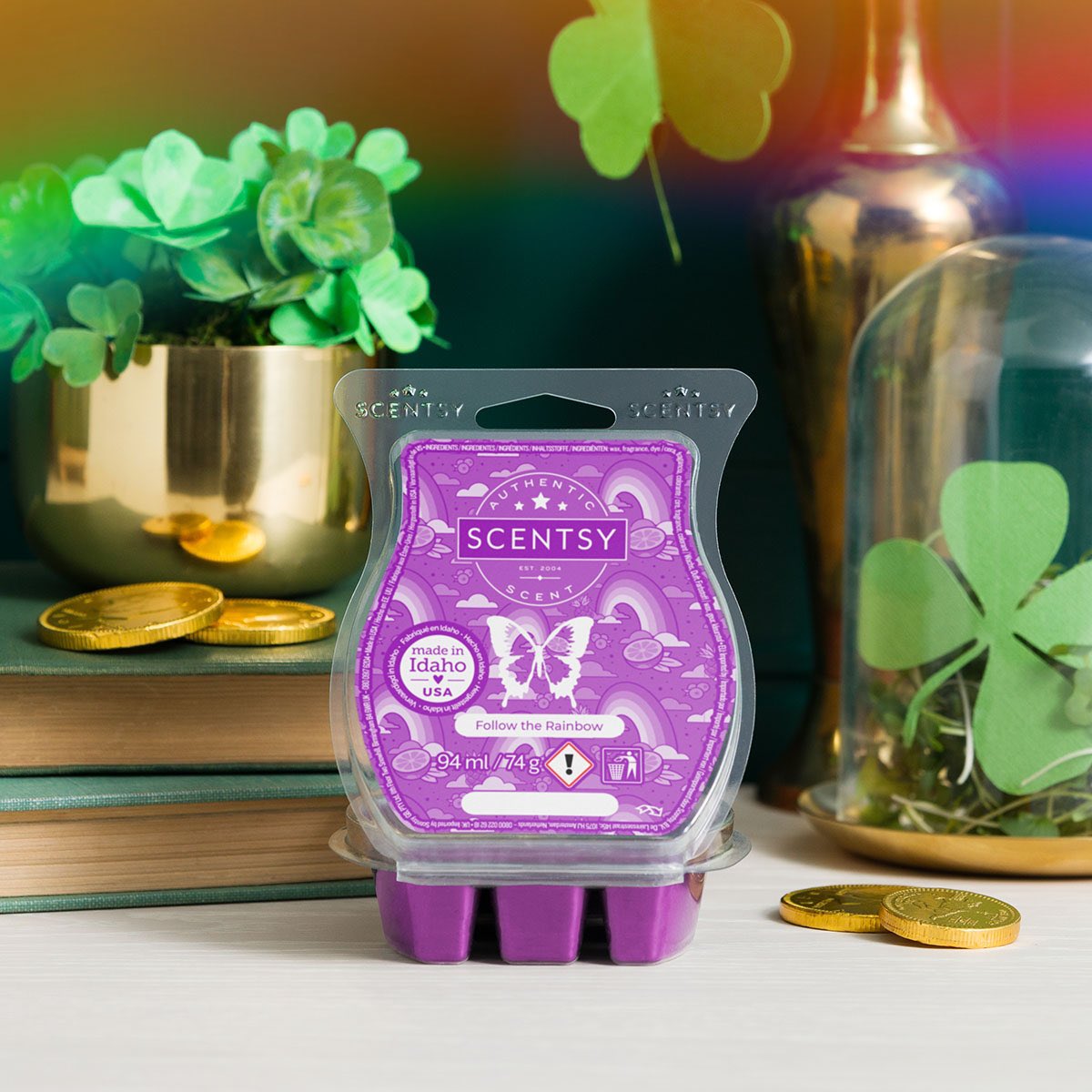 GScents_Kim's tweet photo. 🍀 Exciting news! Get ready to sham-rock your world with the new Scentsy St. Patrick's Day collection, launching today! From festive warmers to lucky scents, it's time to celebrate in style. Don't miss out! 🌈 #Scentsy #StPatricksDay #NewCollection #LuckOfTheIrish #LimitedEdition https://t.co/yFB9tJJQan