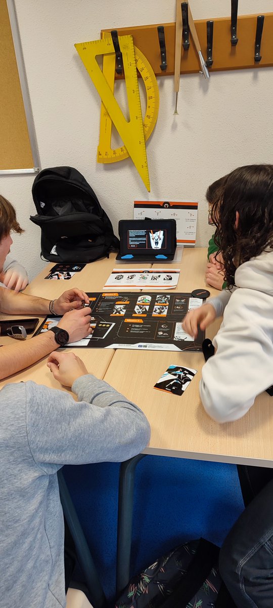 <a href="/Equinoxe36/">Équinoxe – Scène nationale de Châteauroux</a> 🧙‍♂️ Sensibilisation aux dangers du numérique, pour 33 élèves de Seconde, avec l'Escape Game Les Magiciens du Numérique. 
👉 Un atelier ludique pour adopter les bons réflexes sur Internet et dire non au #cyberharcèlement