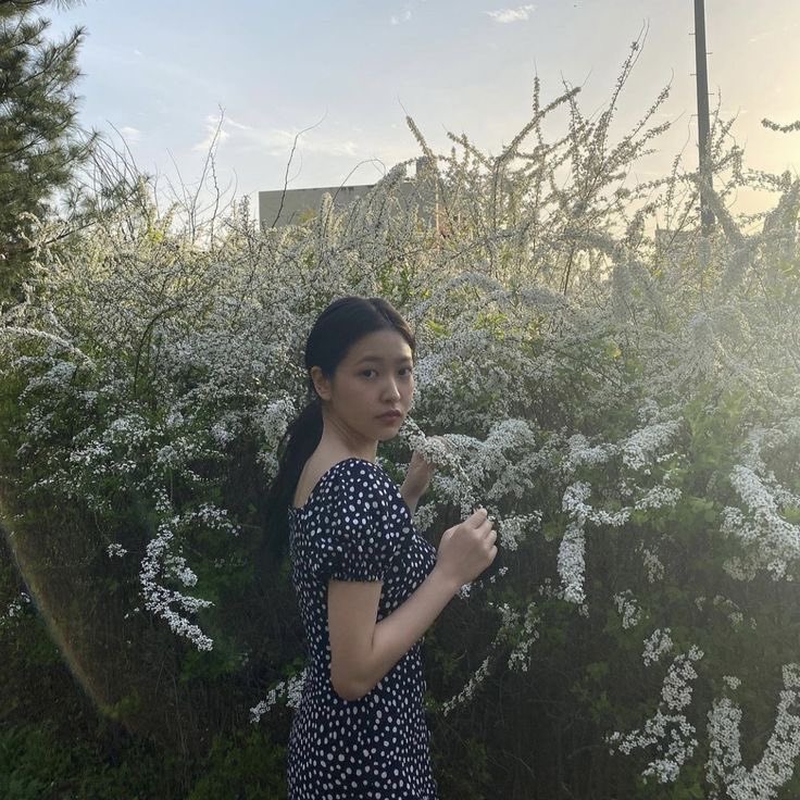 Enfolding the twilight hours with you, where every moment is painted in hues of warmth and affection, as the day gracefully surrenders to the tranquil embrace of evening. 🕊️🍃