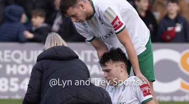 rocks1883's tweet image. WE’RE WITH YOU, BEN!

Magnificent support! Rocks fans have raised £2,500 already for @BenAnderson2003 after double injury agony 💚💚

Story: @EldoMedia 
Pic: @lynandtrev 

bognorregistownfc.co.uk/2024/02/rocks-…