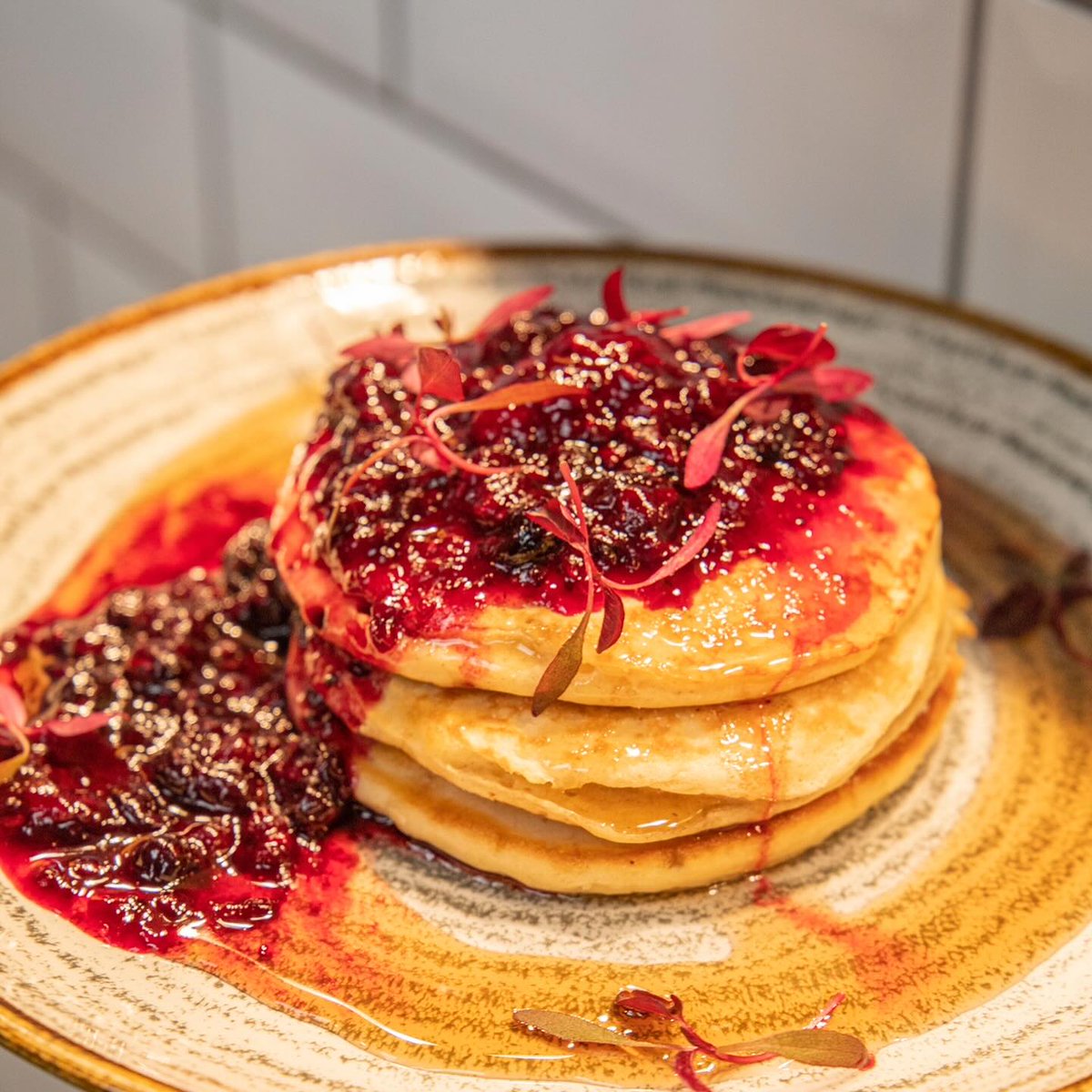 Taste Cheshire (@tastecheshire) on Twitter photo 📣 PANCAKE WEEK has arrived! 🥞🥞🥞🥞
🍴 <a href="/LambingShed/">The Lambing Shed Farm Shop & Kitchen</a> have kicked off their PANCAKE MENU! 😋 Available everyday until Friday alongside the normal menu 🐑
Which will you choose? 🍋 🍫 🥓 🍓 🍌
tastecheshire.com/shops/the-lamb… 📣 PANCAKE WEEK has arrived! 🥞🥞🥞🥞
🍴 <a href="/LambingShed/">The Lambing Shed Farm Shop & Kitchen</a> have kicked off their PANCAKE MENU! 😋 Available everyday until Friday alongside the normal menu 🐑
Which will you choose? 🍋 🍫 🥓 🍓 🍌
tastecheshire.com/shops/the-lamb…