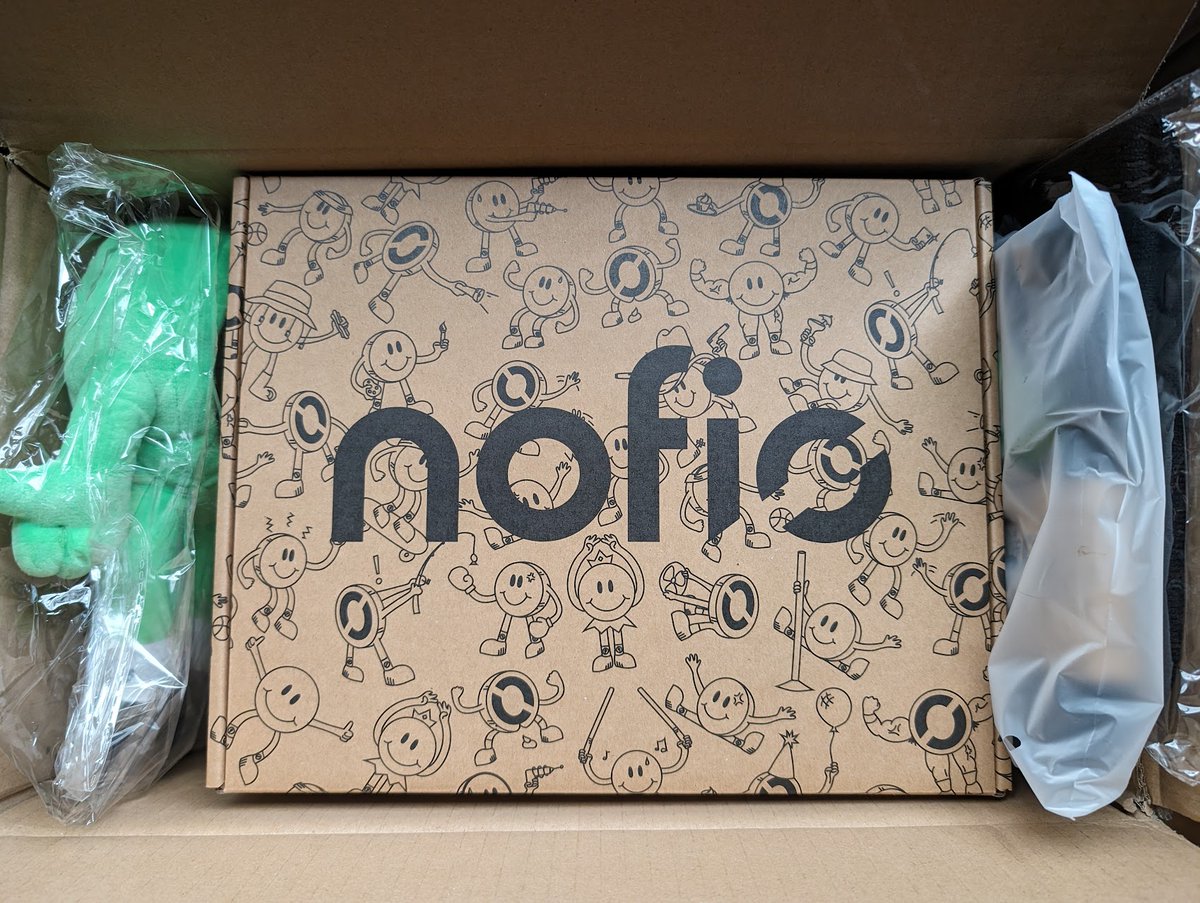 My @Nofio_co is finally here ❤️ Need to try it out as soon as possible. Only thing I regret is not having ordered a second battery, for longer recording sessions 🥰