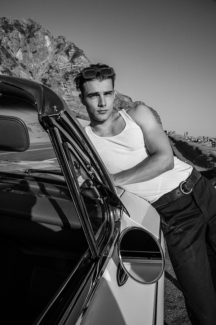 AmenEverytime's tweet photo. – 
Wishing everyone a peaceful and lovely week ahead! #Everybody✨   Model: Matthew Pollock #MatthewPollock @matthew_pollockat #LAModels #IMGModels #Photography #MarqMendez @mcmpix_ #HappyMonday 

Photo by Marq Mendez https://t.co/VGmV1IxMu5