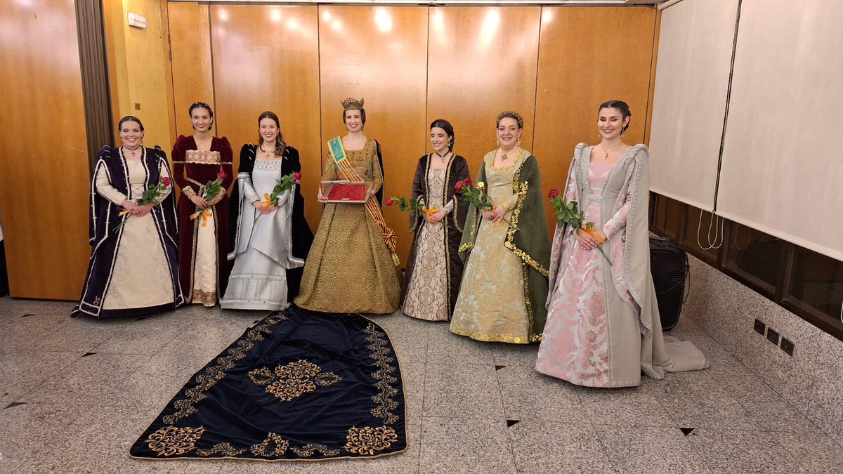 El passat dissabte 10 de febrer, va tindre lloc un dels actes mes importants per a la Germandat, la Proclamacion de Na Violant d'Hongria i les seues Dones de Companya. Les Festes de la Magdalena, cada vegada mes a prop.