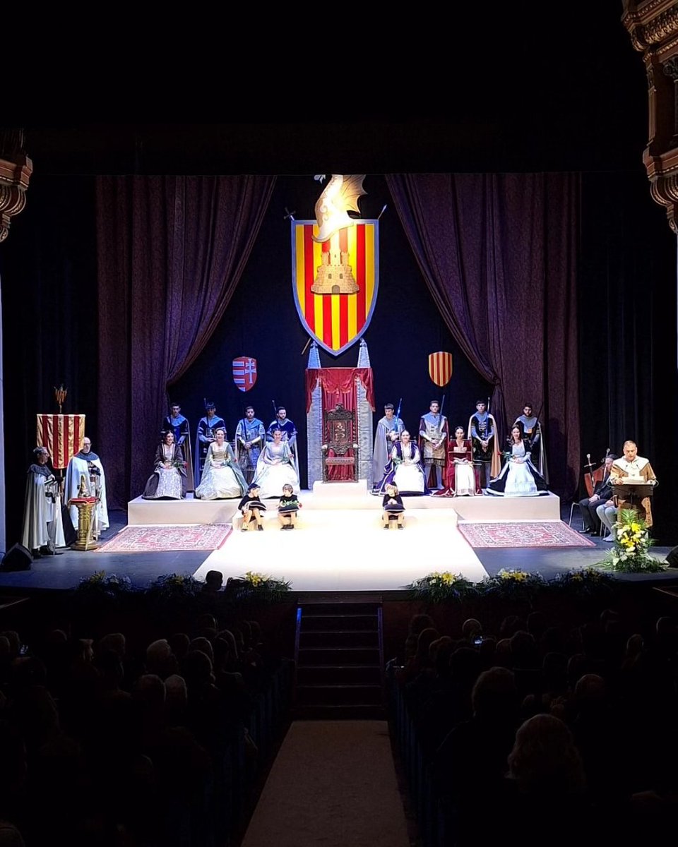 GCavallersC's tweet photo. El passat dissabte 10 de febrer, va tindre lloc un dels actes mes importants per a la Germandat, la Proclamacion de Na Violant d'Hongria i les seues Dones de Companya. Les Festes de la Magdalena, cada vegada mes a prop. https://t.co/DdHZYT8K1M