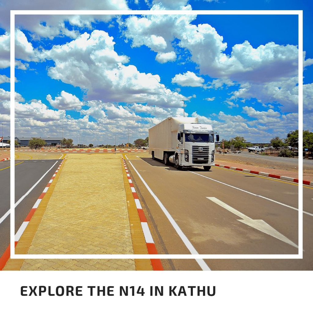 Dotransport's tweet image. In the Northern Cape’s Kathu, the area is rapidly growing with the development of the Kathu Industrial Park. 

Our upgrade project to three intersection roundabouts on the N14, is able to accommodate a higher traffic volume because of this development. 

#SANRAL
#BeyondRoads
