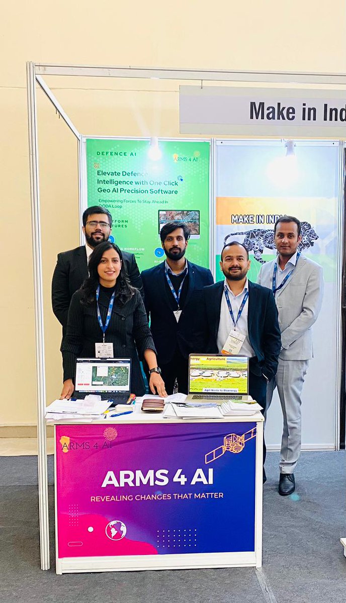 Arms4AI1's tweet photo. @Arms4AI1 showcased its One-Click GEO AI platform at @Defsatindia 2024 in New Delhi for the defense industry. Our technology offers real-time insights using satellite imagery, providing a strategic advantage on the battlefield. 
@Stpi @startupindia @isro @India_inSpace @MSH_MeitY https://t.co/iCREeycpKx