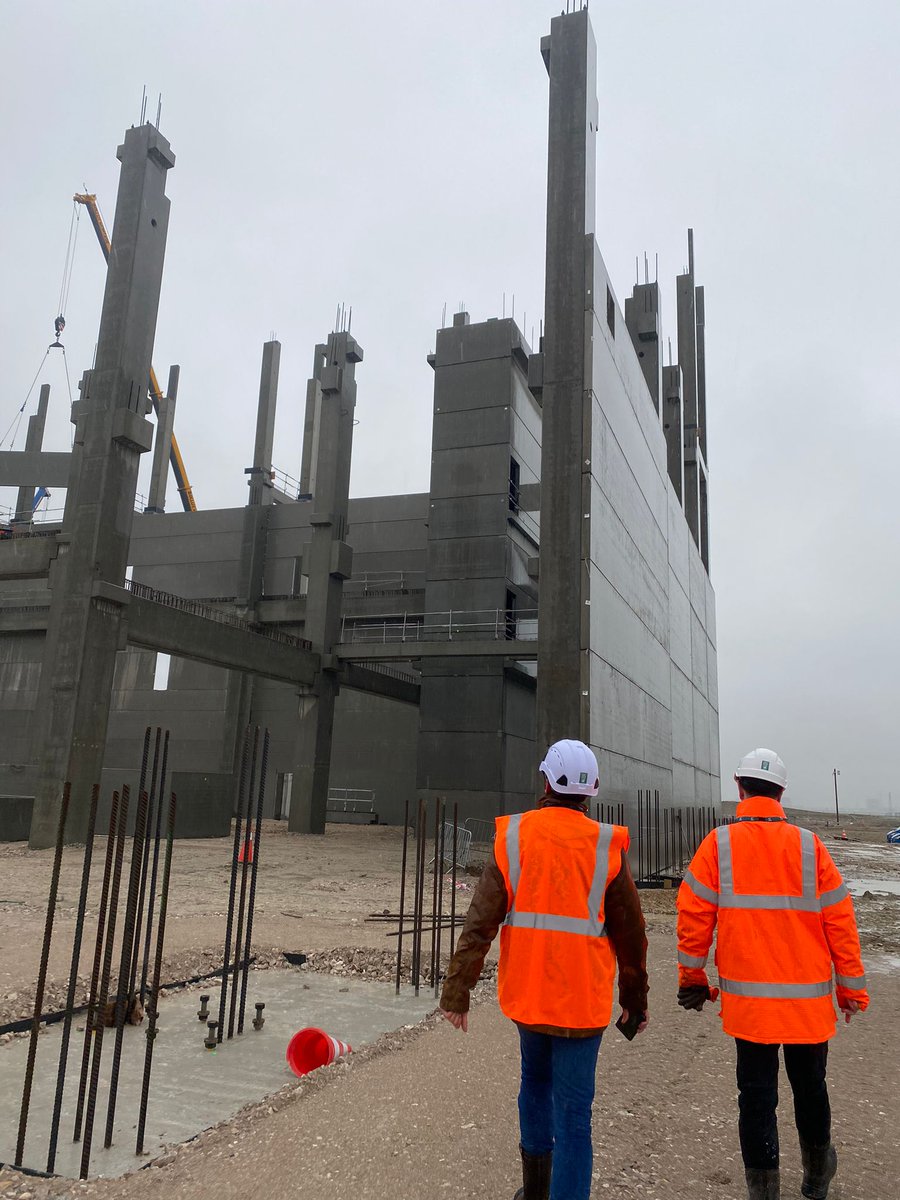 VerkorSAS's tweet photo. #VerkorNews

[Progress on the construction of the Verkor Gigafactory in Dunkirk].

Our Gigafactory in Bourbourg is making great strides! We're proud to share with you the latest photos from the construction site.

Stay tuned!

#Gigafactory #batteries #mobility https://t.co/zCdbtZTwIX